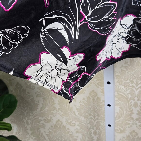 Avenue Size 18W Black White Pink Floral Pattern Tankini Top Handkerchief Hem - Picture 5 of 12